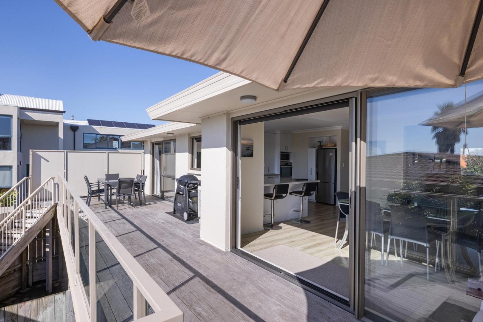 Magnificent Sunrises, Oceanbeach & Sea Views Tauranga Exterior foto